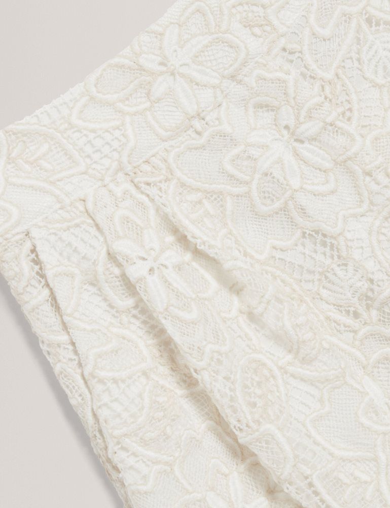 Ted Baker Bowia - Lace High Waisted Tailored Shorts Ženske Kratke Hlače Bijele | 503719-CAO