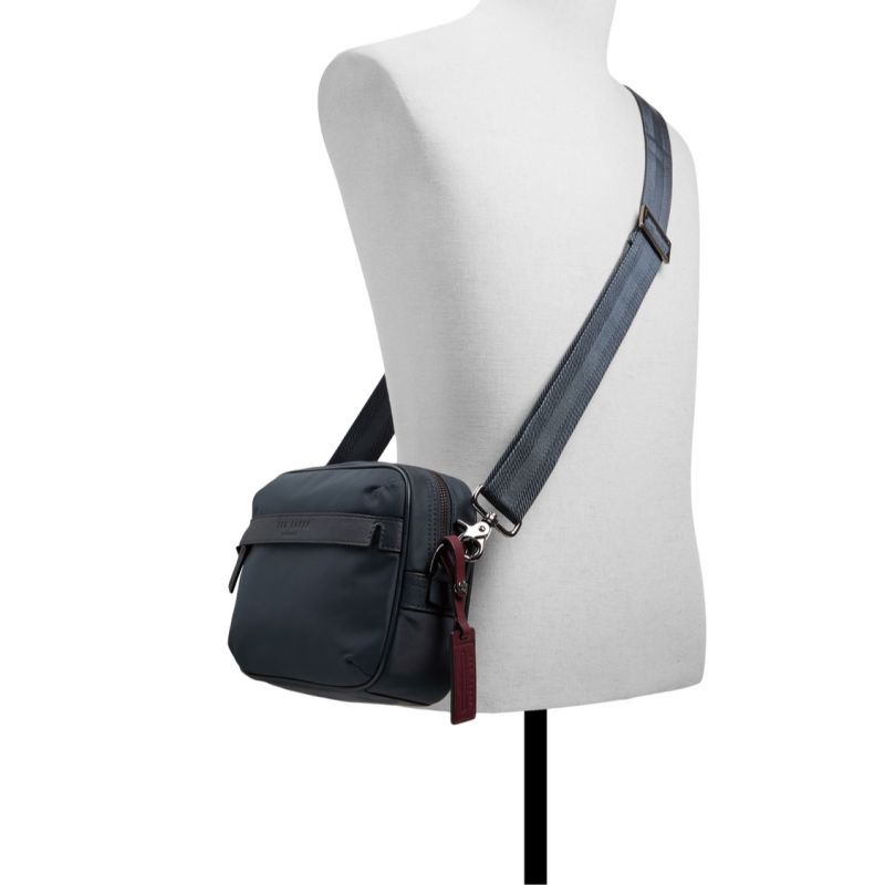 Ted Baker Roman - Nylon Leather Detail Crossbody Bag Muške Torbe Za Dokumente Tamnoplave | 261804-XPJ