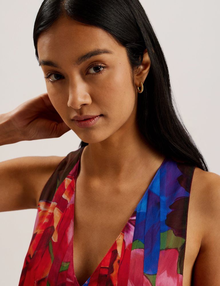 Ted Baker Vernoge - Organza Tropical Bloom V-neck Pleated Top Ženske Majice Visebojne | 713460-VUT