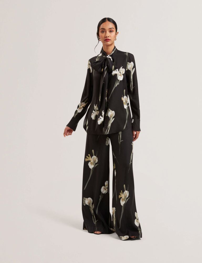 Ted Baker Zakiier - Tie Neck Floral Print Long Sleeve Blouse Ženske Majice Crne | 103425-NUB