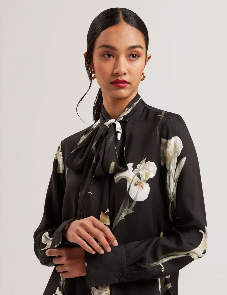 Ted Baker Zakiier - Tie Neck Floral Print Long Sleeve Blouse Ženske Majice Crne | 103425-NUB