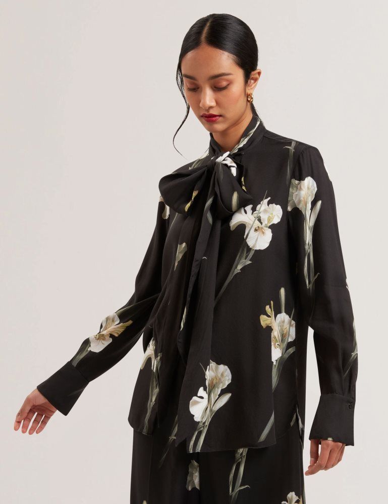 Ted Baker Zakiier - Tie Neck Floral Print Long Sleeve Blouse Ženske Majice Crne | 103425-NUB
