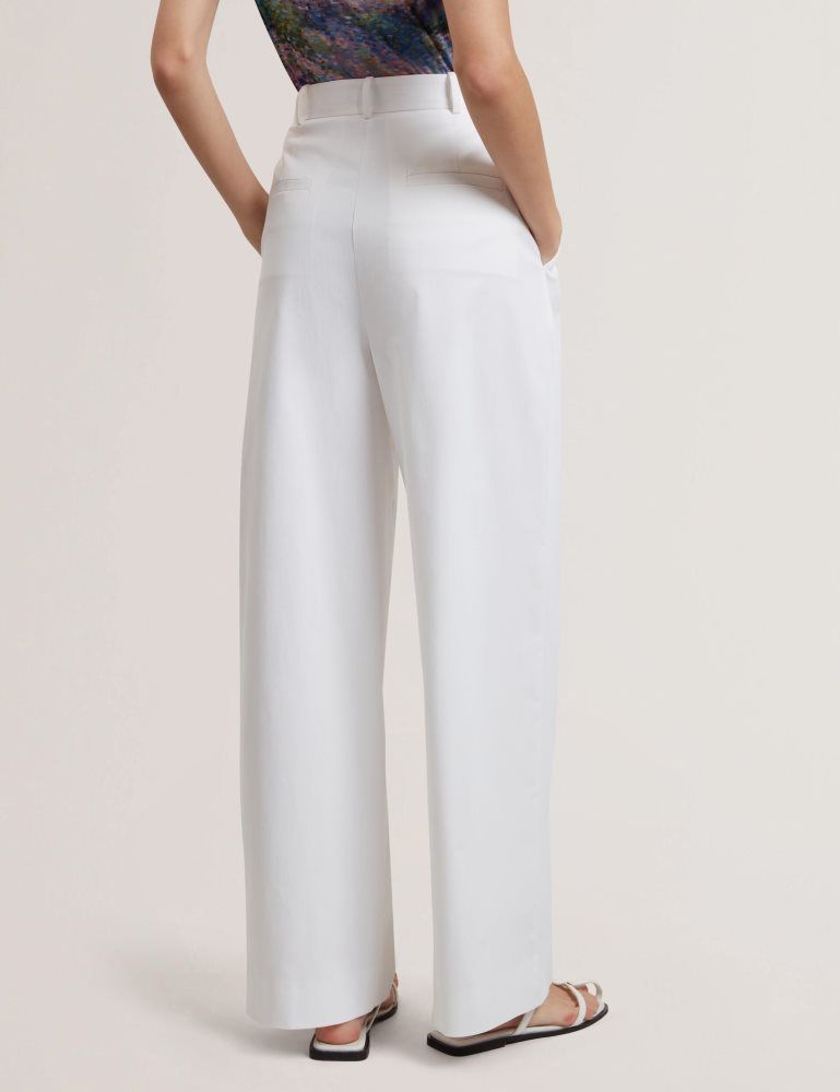 Ted Baker Zozia - Pleated High Waist Wide Leg Trousers Ženske Kratke Hlače Bijele | 795418-OXN